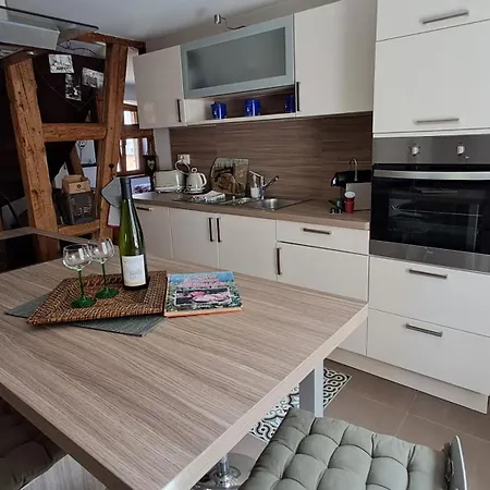 Апартаменты Loft A Colombages 