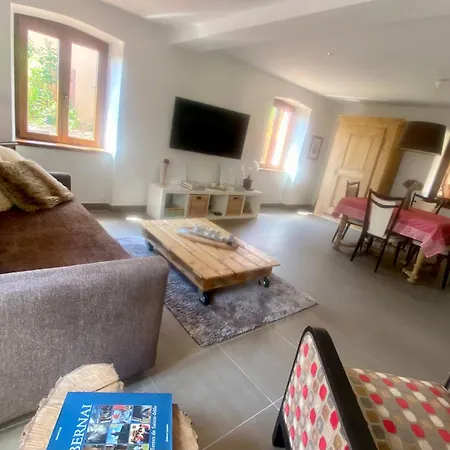 Апартаменты Loft A Colombages 